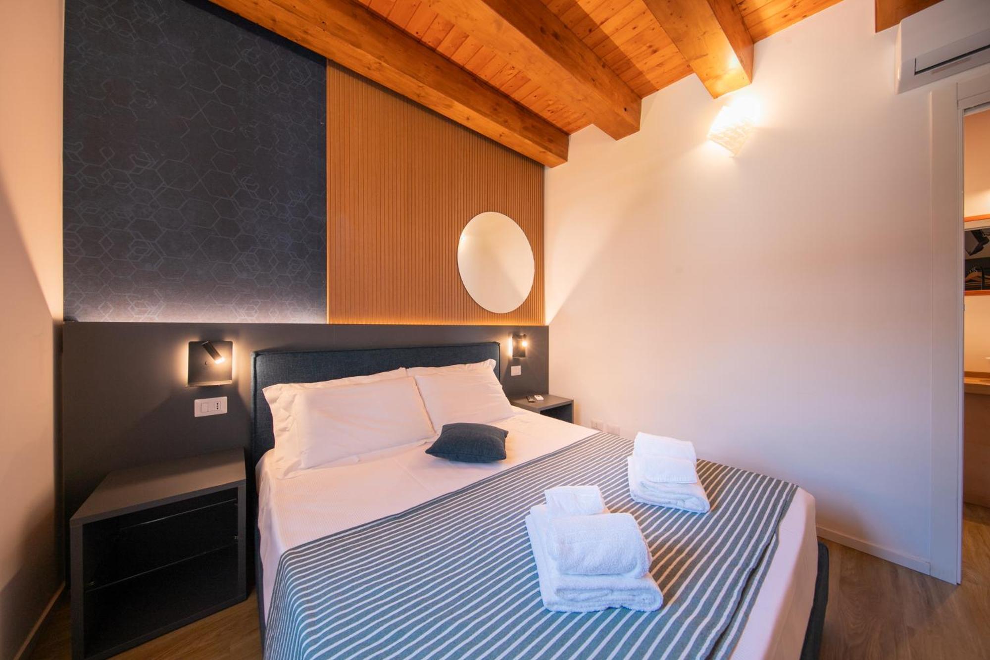 Taliammari Hotel Cefalu Phòng bức ảnh